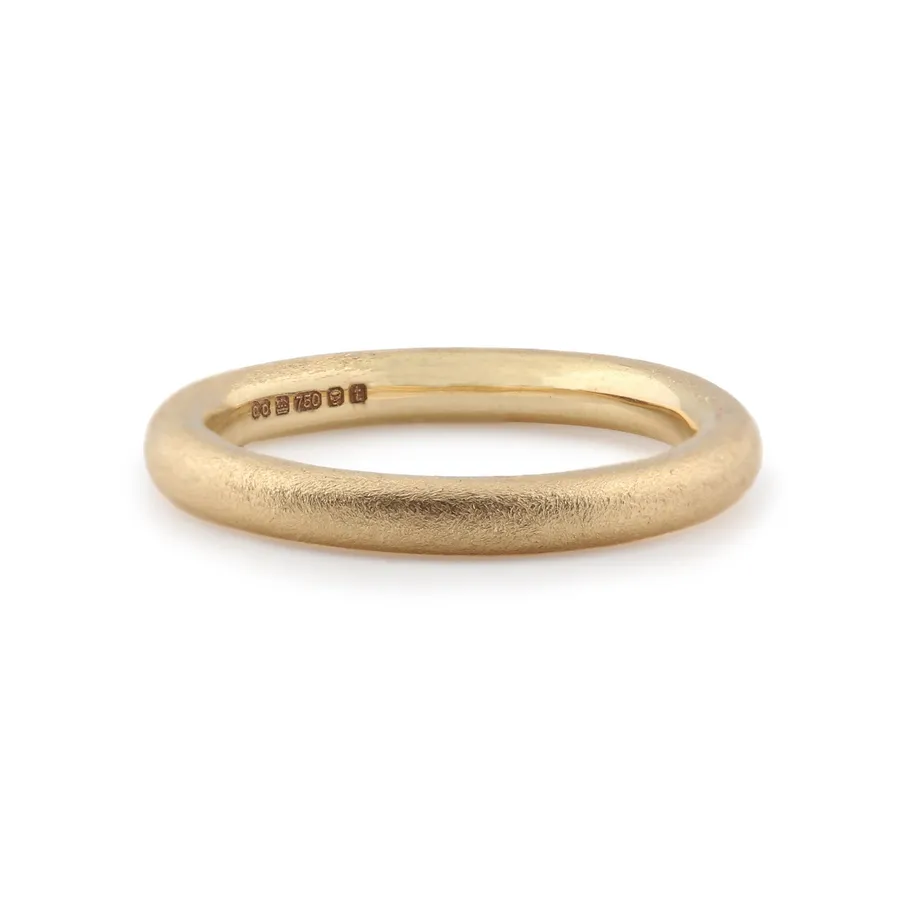Round Wedding Band 18ct Yellow Gold — Dovilė Bertulytė