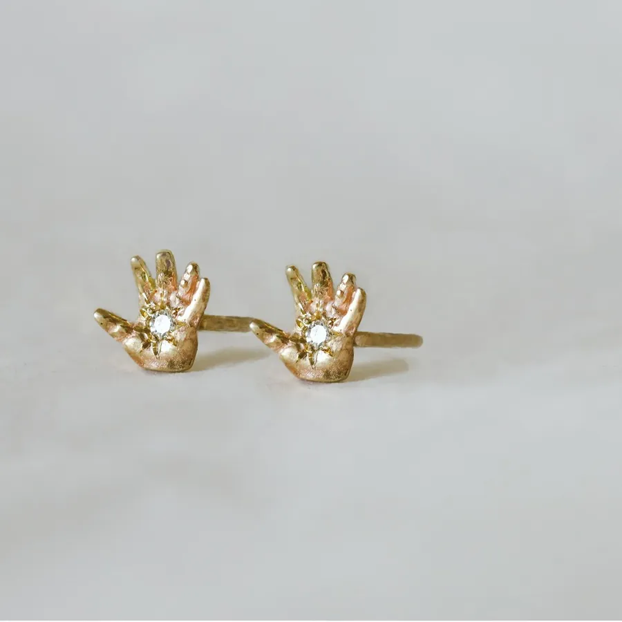 Ella | 9ct Gold Miniature Hand Stud Earrings — Dovilė Bertulytė