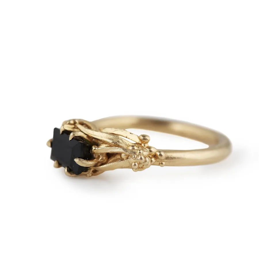 Meadow | Dark Green Tourmaline and Gold Ring — Dovilė Bertulytė