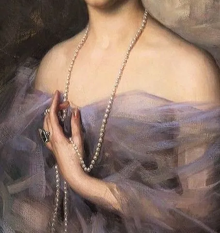 Dovile_Bertulyte_jewellery_Alexandra_gold_pearl_hand_necklace13