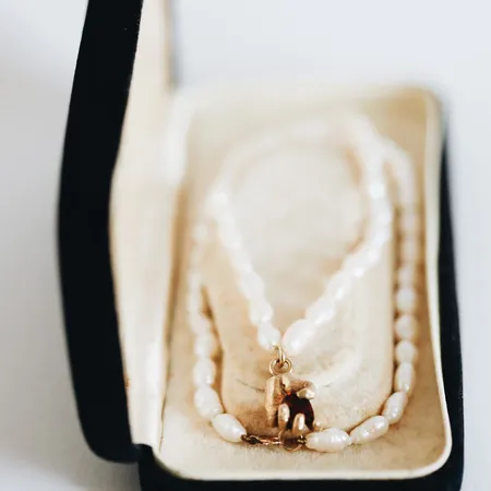 Alexandra | One of a Kind 9ct Gold Red Garnet & Pearl Pendant