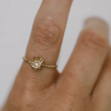 Ella | 9ct Customizable Gold Ring With Stone