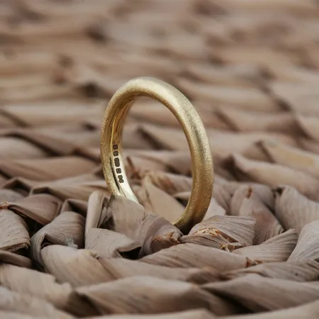 Round Wedding Band 18ct Yellow Gold