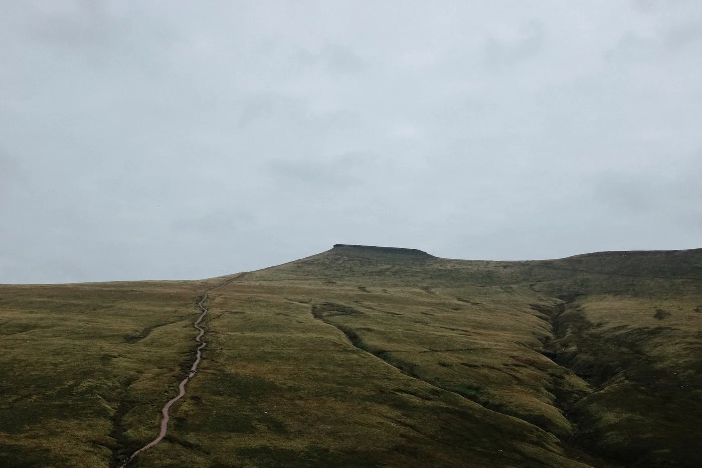 dovile b wales landscape brecon beacons
