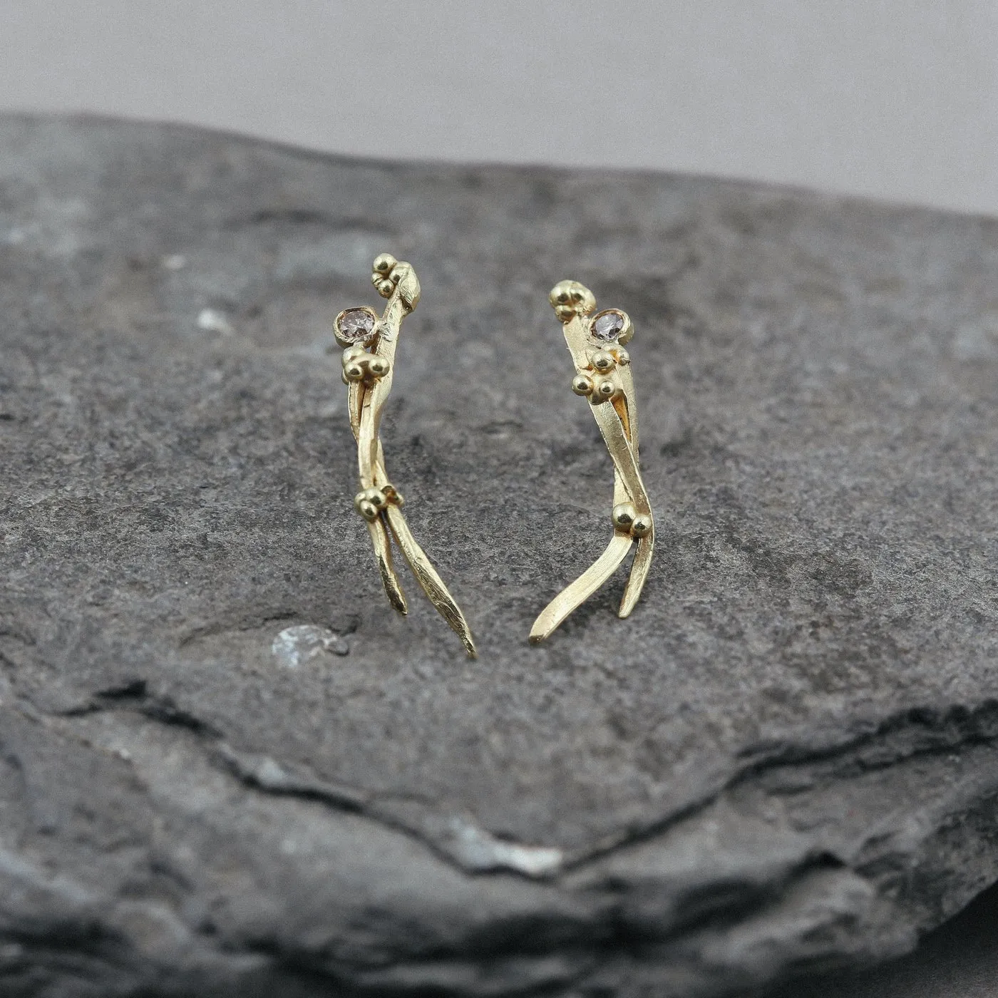 dovile_b_yellow_gold_champage_diamonds_twig_earrings7